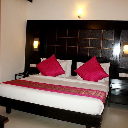 Aman Deluxe Hotel New Delhi Ngoại thất bức ảnh