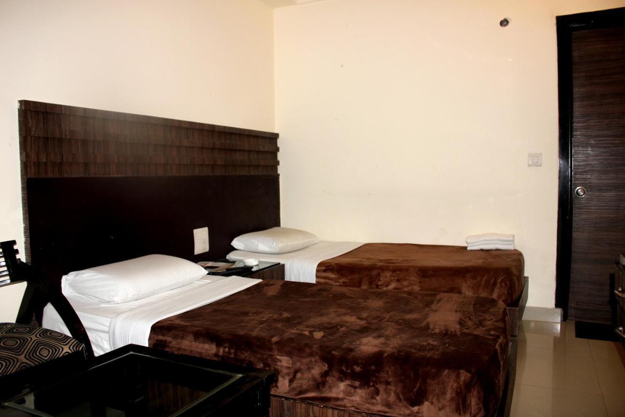 Aman Deluxe Hotel New Delhi Ngoại thất bức ảnh