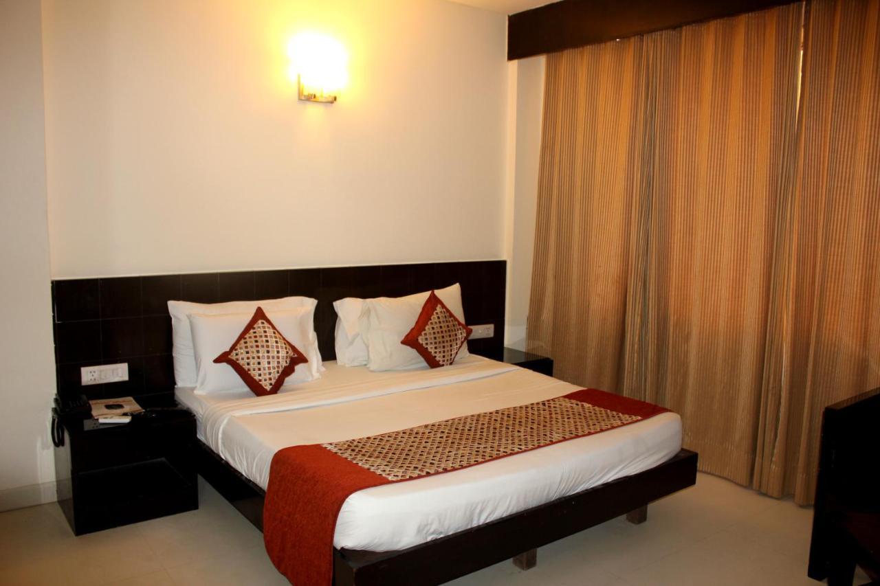 Aman Deluxe Hotel New Delhi Ngoại thất bức ảnh