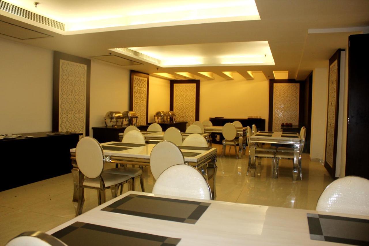 Aman Deluxe Hotel New Delhi Ngoại thất bức ảnh