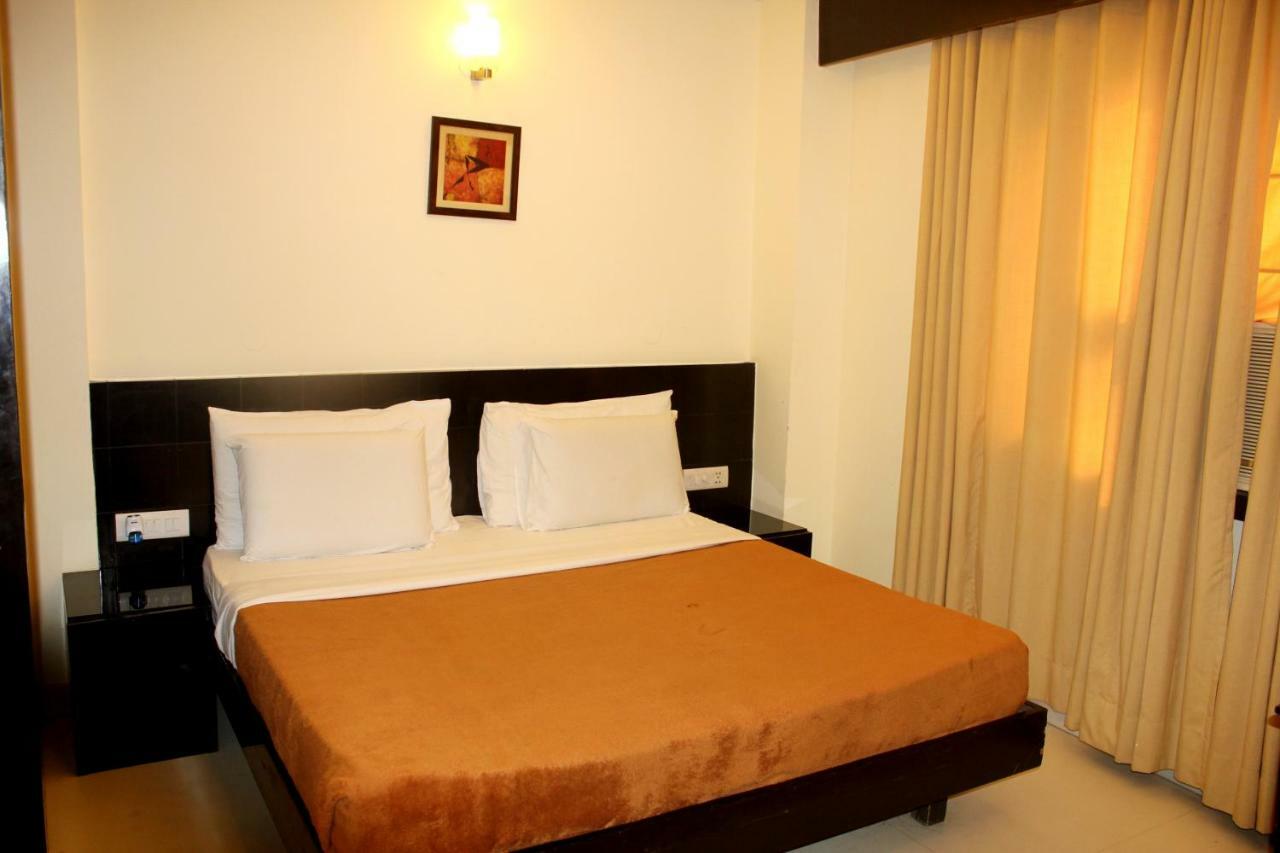 Aman Deluxe Hotel New Delhi Ngoại thất bức ảnh